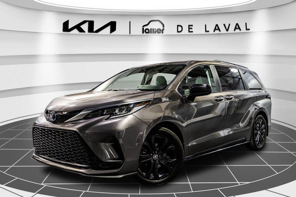 Toyota Sienna XSE 2022 à , Québec - 1 - w1024h768px