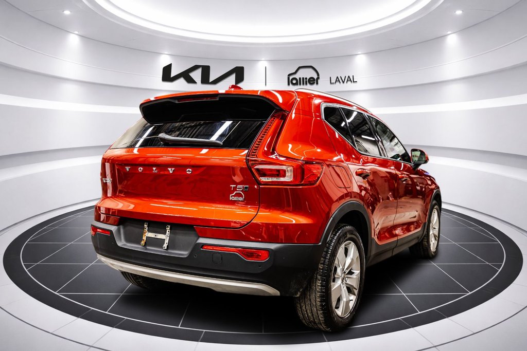 Volvo XC40 Momentum 2020 à Montréal, Québec - 9 - w1024h768px