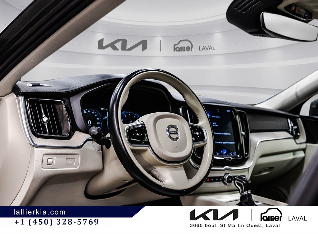 Volvo XC60 Inscription 2018 à Montréal, Québec - 19 - w1024h768px