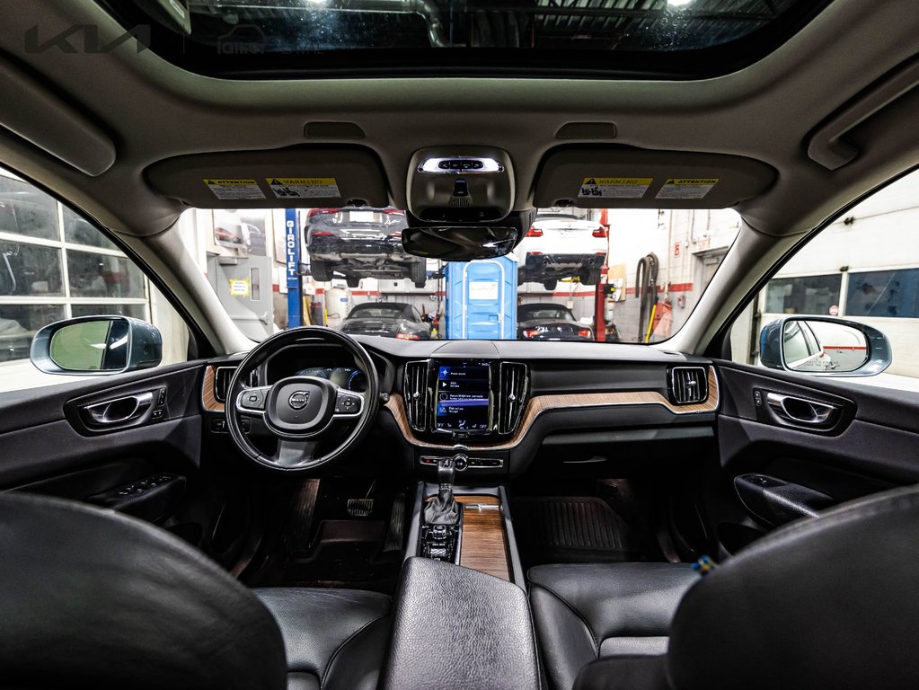Volvo XC60 Momentum 2021 à Montréal, Québec - 14 - w1024h768px