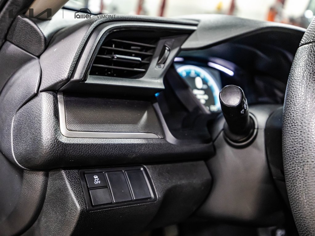 Honda Civic Sedan LX 2016 à , Québec - 23 - w1024h768px