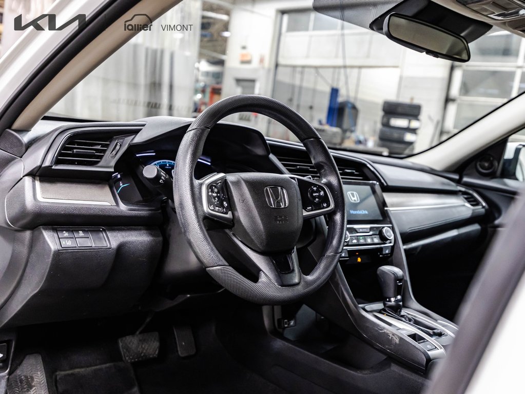 Honda Civic Sedan LX 2019 à , Québec - 20 - w1024h768px