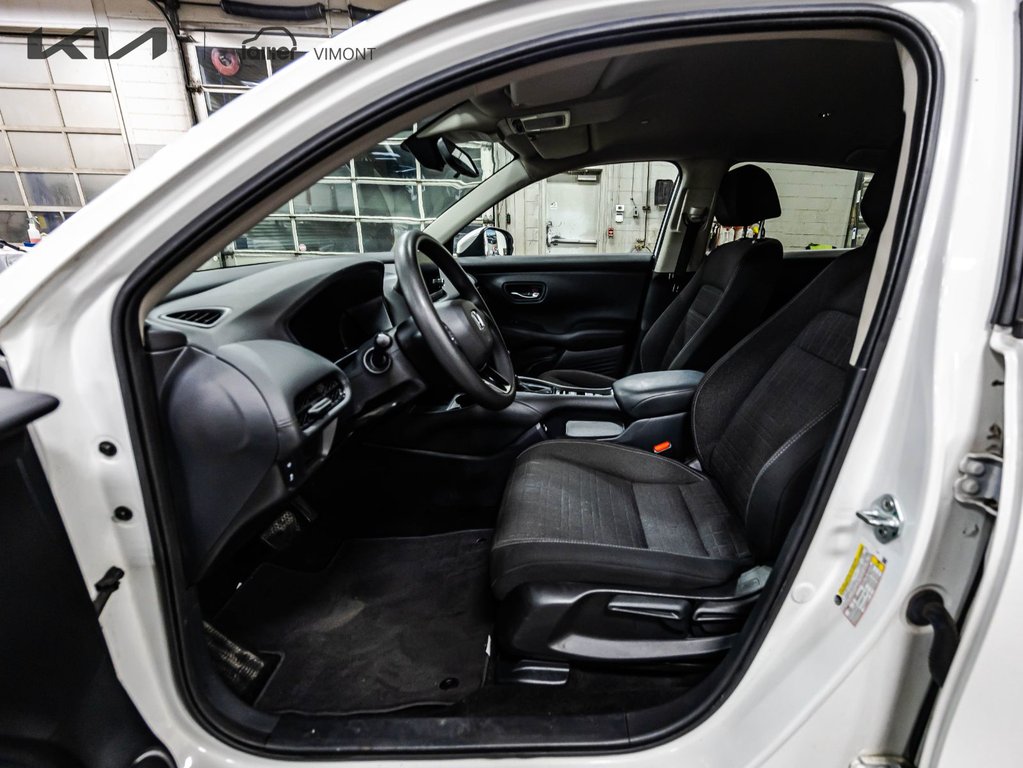 Honda HR-V LX 2023 à , Québec - 9 - w1024h768px