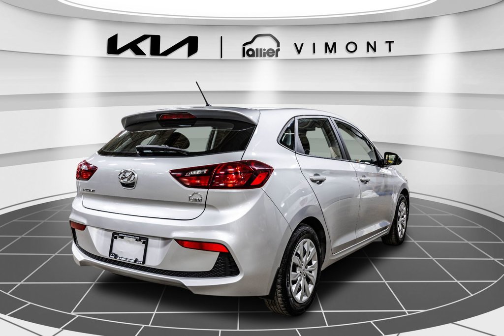 2020  Accent Essential w/Comfort Package in , Quebec - 13 - w1024h768px