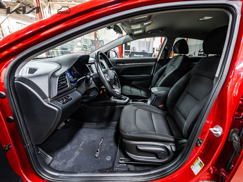 Hyundai Elantra Preferred 2020 à , Québec - 7 - w1024h768px