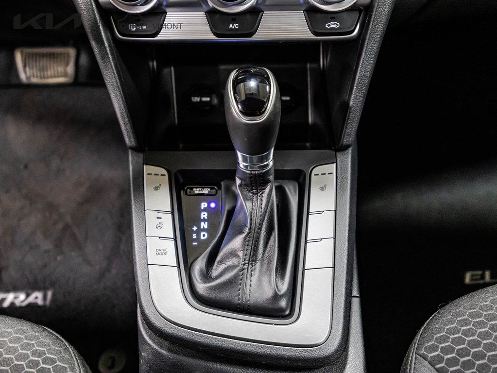 Hyundai Elantra Preferred 2020 à , Québec - 21 - w1024h768px