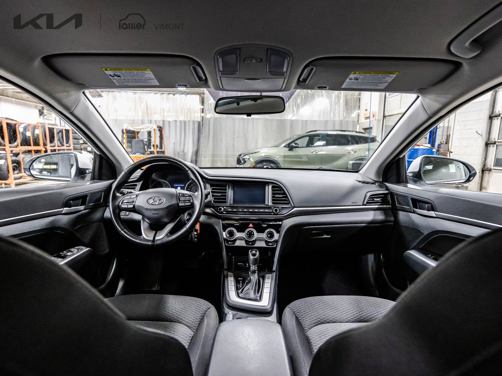 Hyundai Elantra Preferred 2020 à , Québec - 10 - w1024h768px