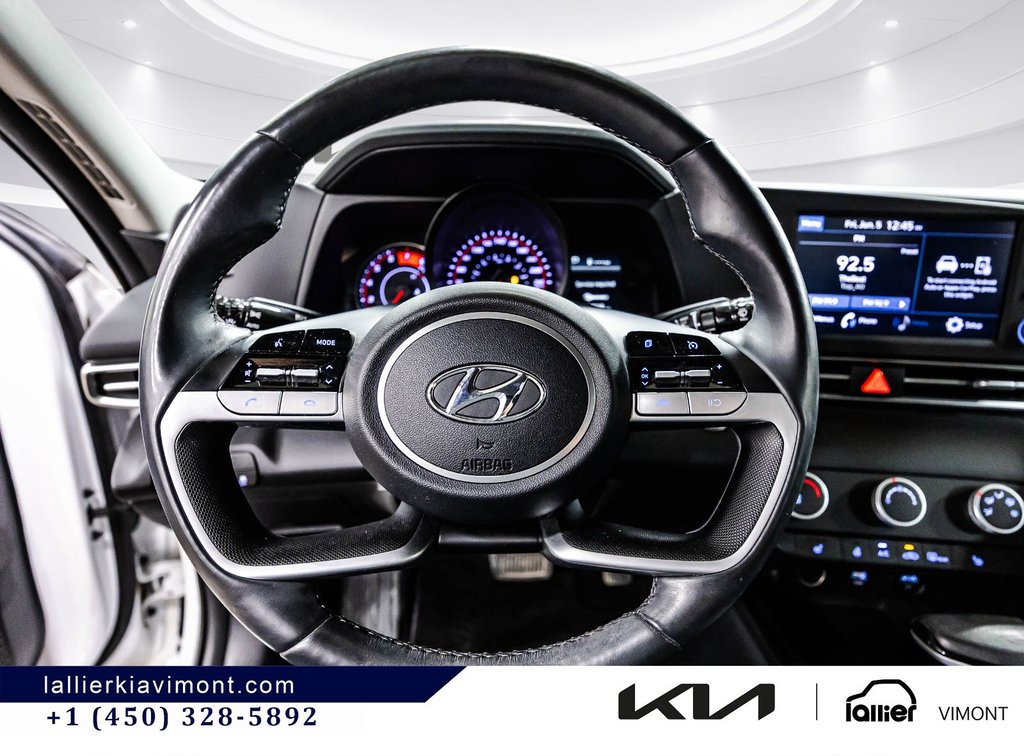 2022 Hyundai Elantra Preferred in Montréal, Quebec - 20 - w1024h768px