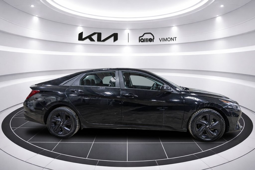 Hyundai Elantra Preferred 2023 à Montréal, Québec - 17 - w1024h768px
