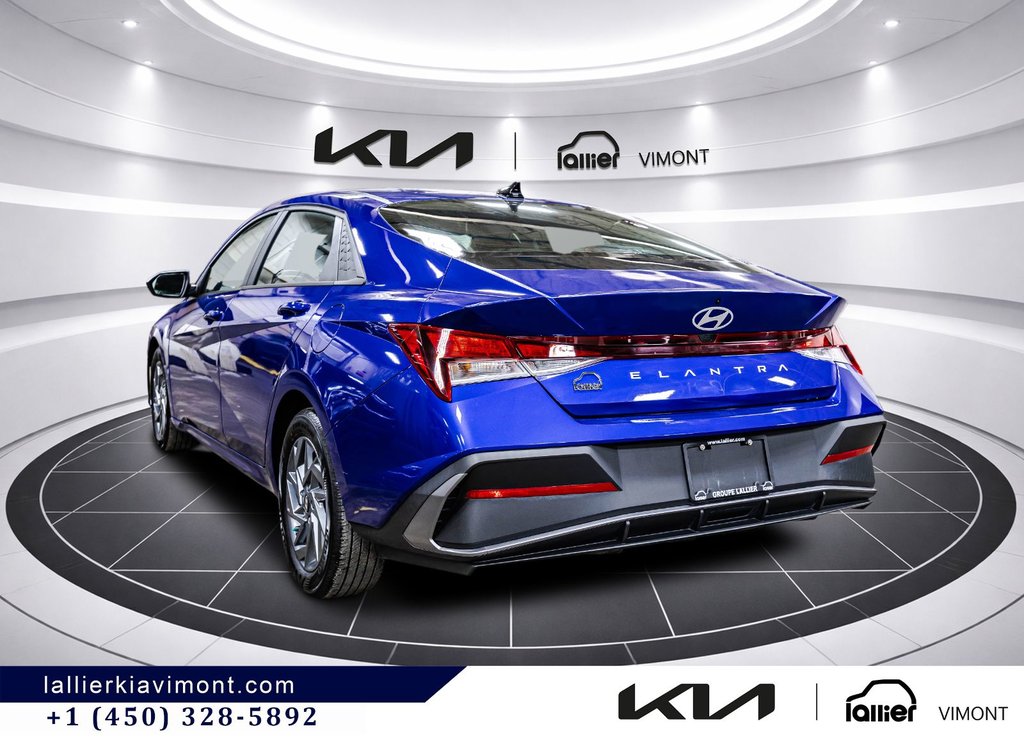 2024 Hyundai Elantra Preferred in Montréal, Quebec - 13 - w1024h768px