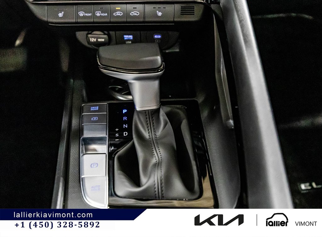 2025 Hyundai Elantra Luxury in Montréal, Quebec - 25 - w1024h768px