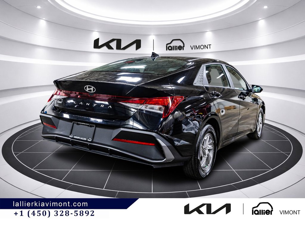Hyundai Elantra Essential 2025 à Montréal, Québec - 15 - w1024h768px