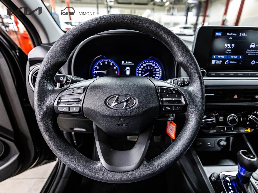 Hyundai Kona Essential 2022 à , Québec - 20 - w1024h768px