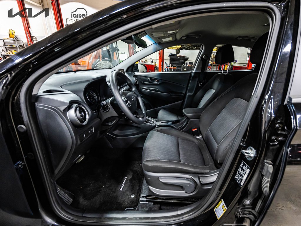 Hyundai Kona Essential 2022 à , Québec - 7 - w1024h768px