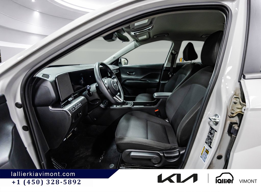 2024 Hyundai Kona Essential in Montréal, Quebec - 8 - w1024h768px