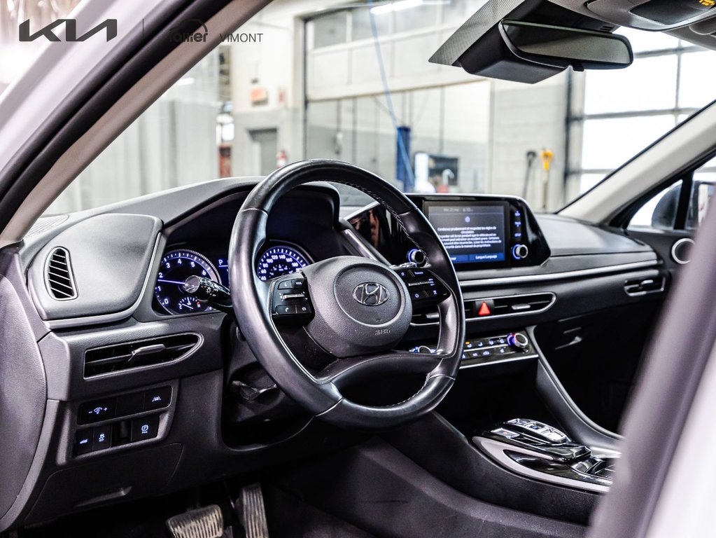 Hyundai Sonata Preferred 2021 à , Québec - 19 - w1024h768px