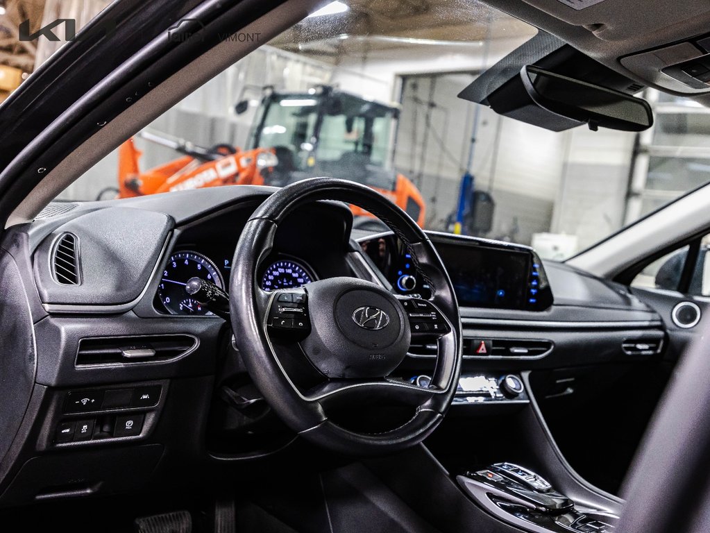 Hyundai Sonata Preferred 2023 à , Québec - 19 - w1024h768px