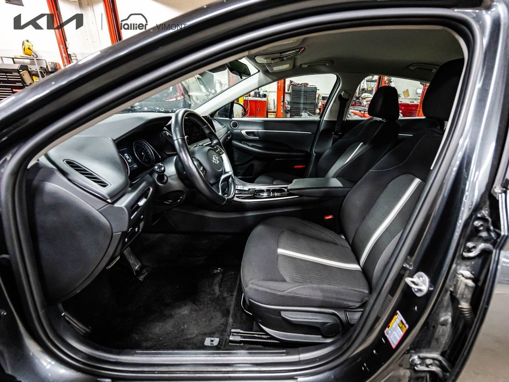 Hyundai Sonata Preferred 2022 à , Québec - 8 - w1024h768px
