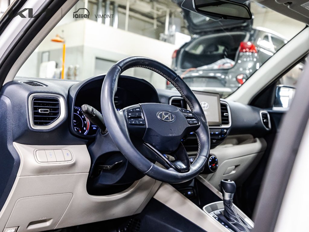 Hyundai Venue Urban 2022 à , Québec - 20 - w1024h768px