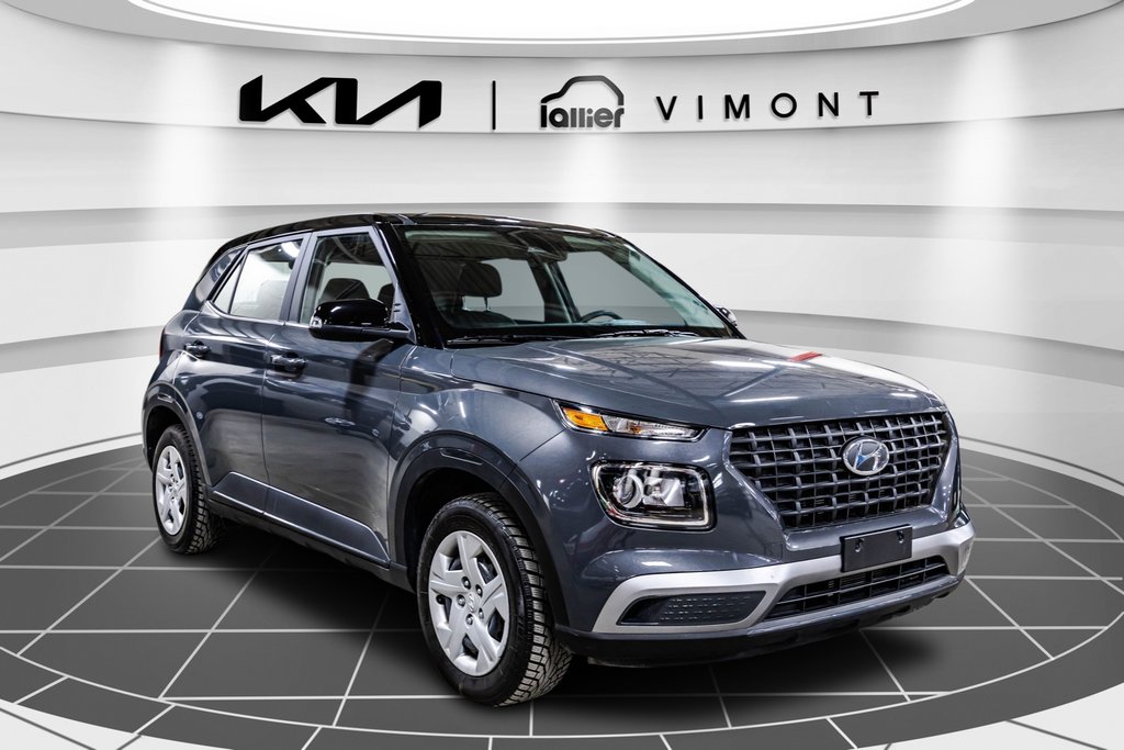 Hyundai Venue Essential 2024 à , Québec - 17 - w1024h768px