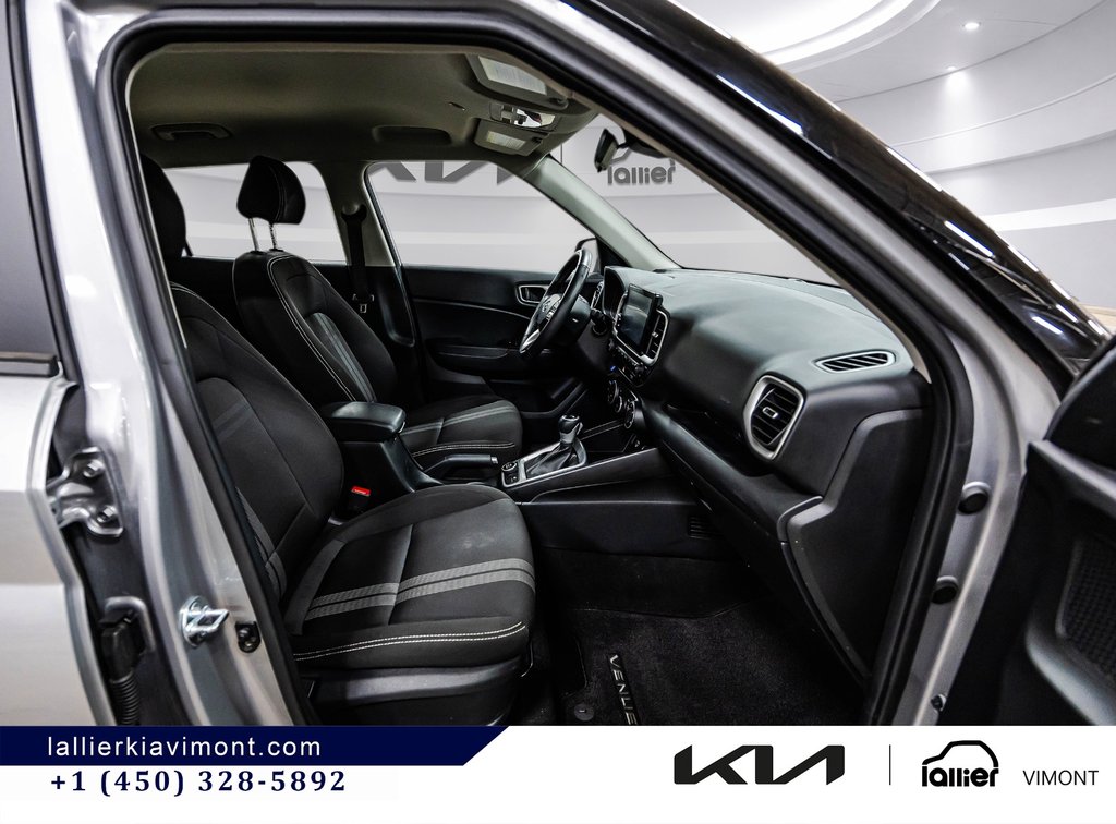 2025 Hyundai Venue Preferred in Montréal, Quebec - 10 - w1024h768px