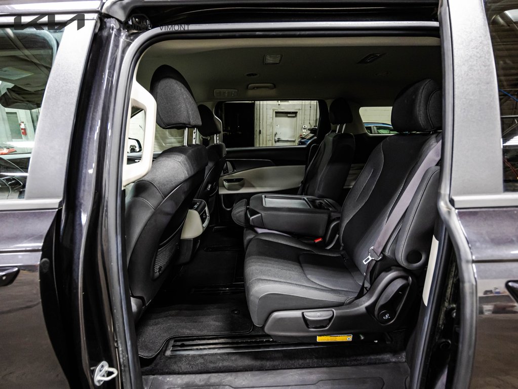 2022 Kia Carnival LX in , Quebec - 8 - w1024h768px