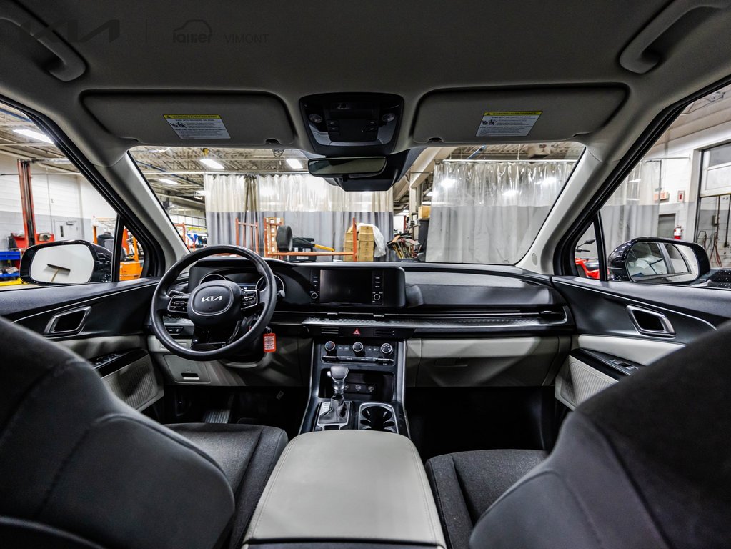 2022 Kia Carnival LX in , Quebec - 11 - w1024h768px
