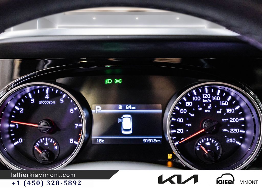 2022 Kia Carnival LX+ in Montréal, Quebec - 8 - w1024h768px