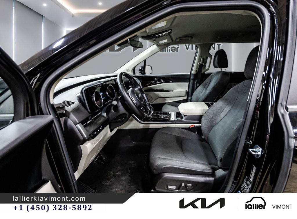 2022 Kia Carnival LX+ in Montréal, Quebec - 9 - w1024h768px