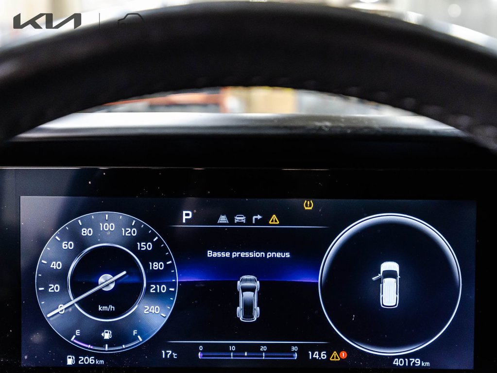 Kia Carnival EX+ 2023 à , Québec - 8 - w1024h768px