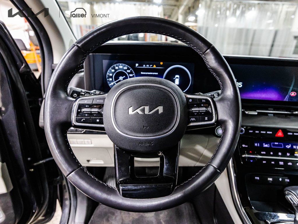 Kia Carnival EX+ 2023 à , Québec - 26 - w1024h768px