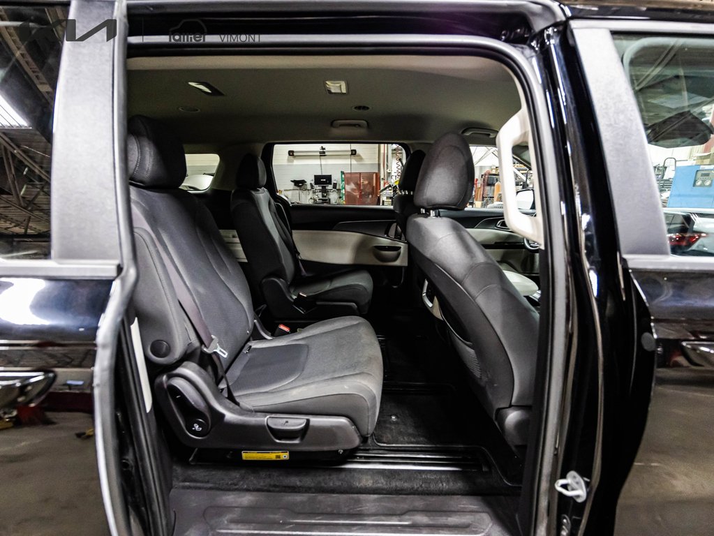 2024 Kia Carnival LX in , Quebec - 15 - w1024h768px