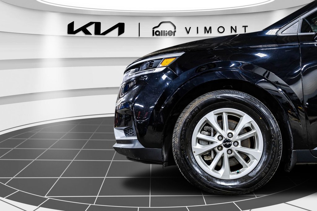 Kia Carnival LX 2023 à , Québec - 19 - w1024h768px
