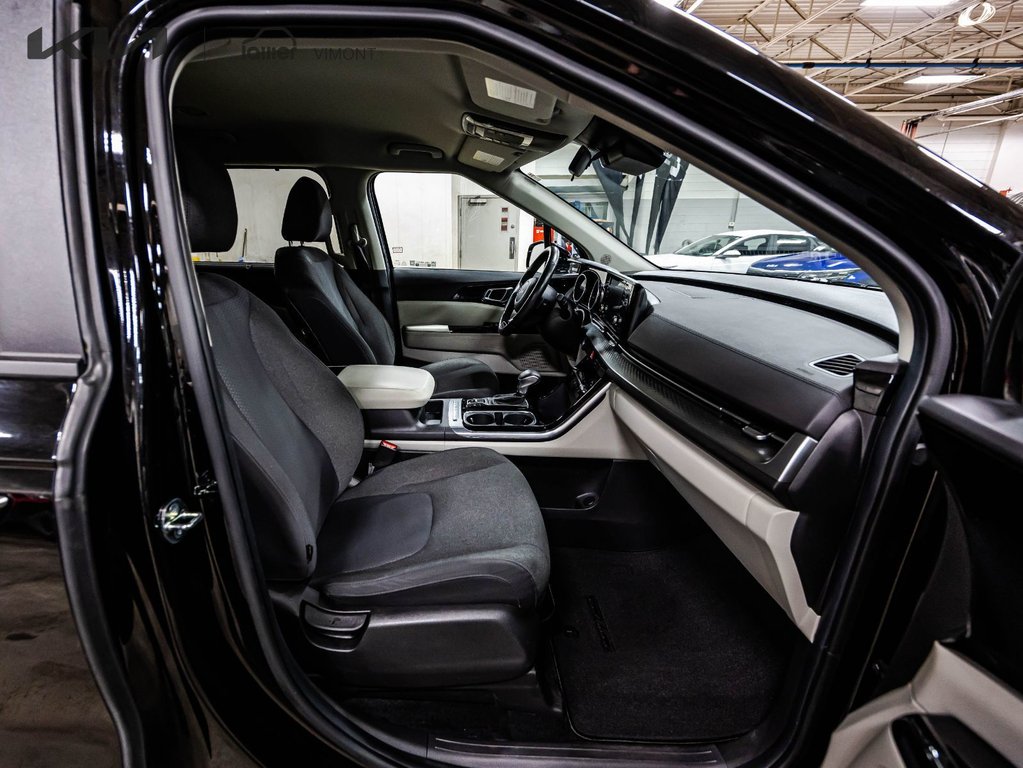Kia Carnival LX 2023 à , Québec - 10 - w1024h768px