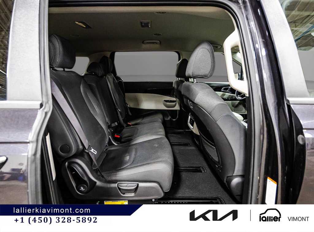 Kia Carnival LX+ 2024 à Montréal, Québec - 11 - w1024h768px
