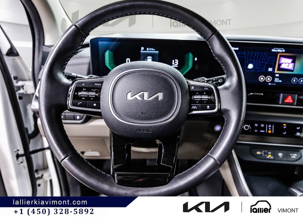 2025 Kia Carnival LX+ in Montréal, Quebec - 22 - w1024h768px