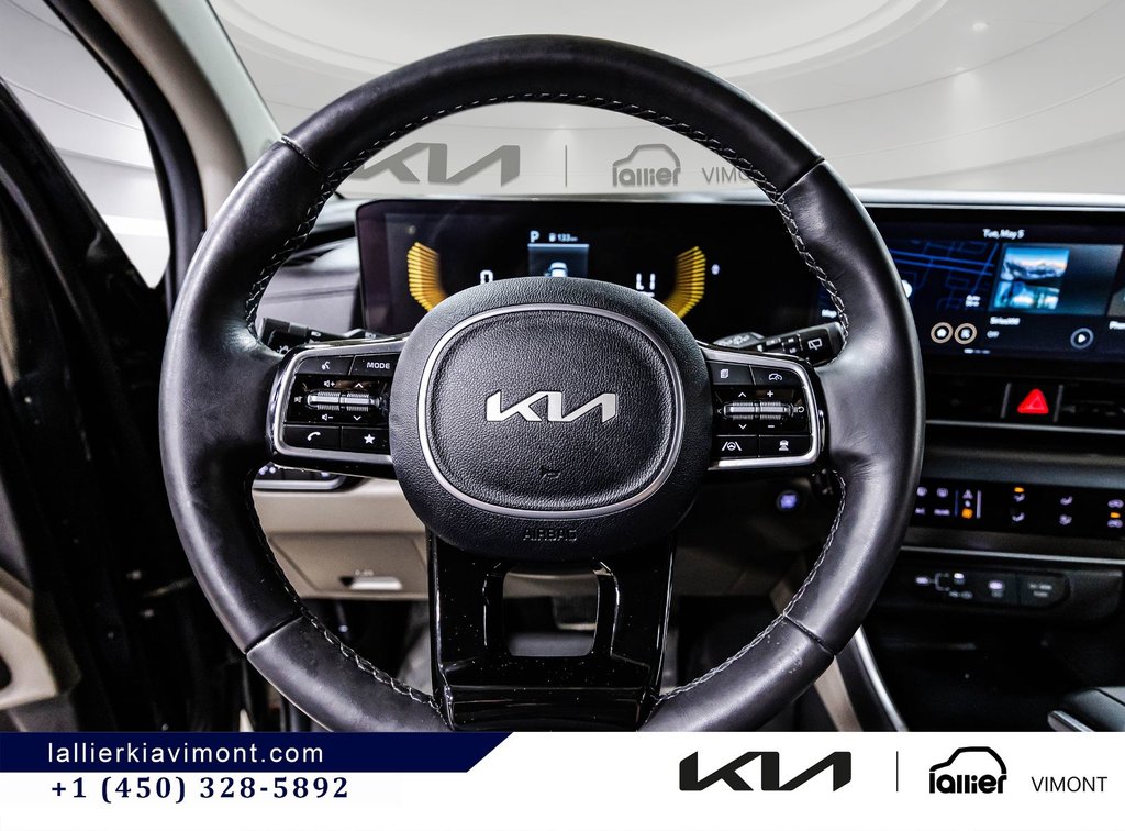 2025 Kia Carnival LX+ in Montréal, Quebec - 22 - w1024h768px