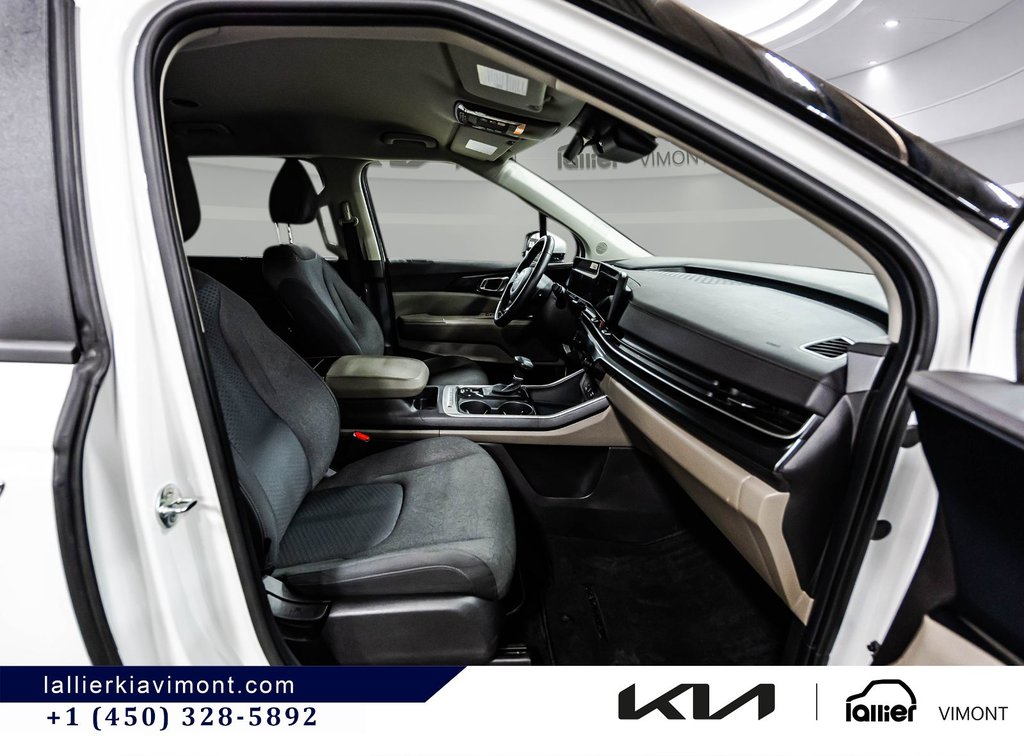 Kia Carnival LX+ 2025 à Montréal, Québec - 12 - w1024h768px