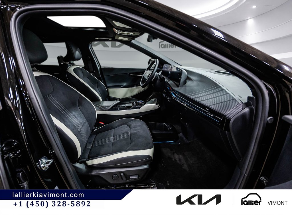 Kia EV6 Land w/GT-Line Pkg 2 2024 à Montréal, Québec - 12 - w1024h768px
