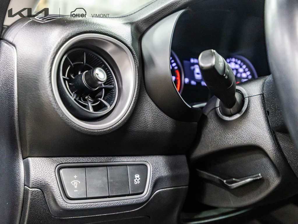 Kia Forte LX 2020 à , Québec - 23 - w1024h768px