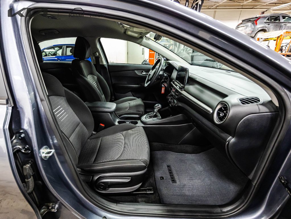 Kia Forte LX 2020 à , Québec - 11 - w1024h768px
