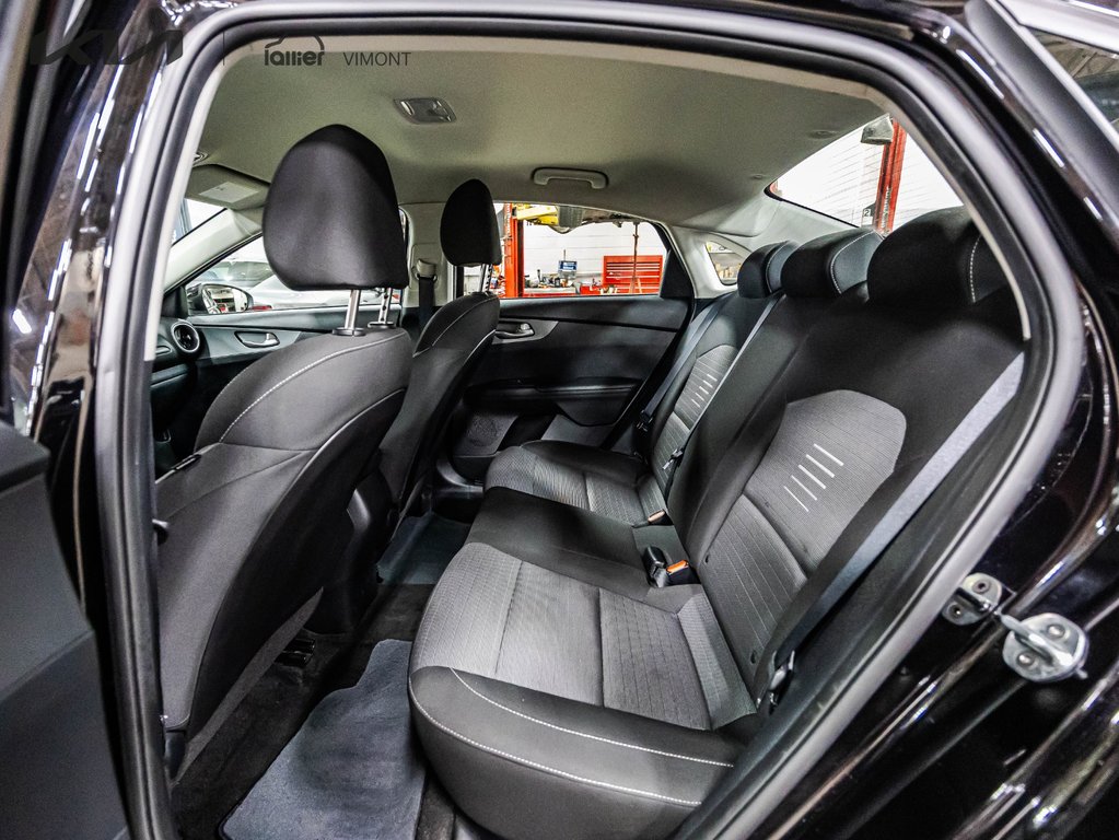 Kia Forte LX 2021 à , Québec - 8 - w1024h768px