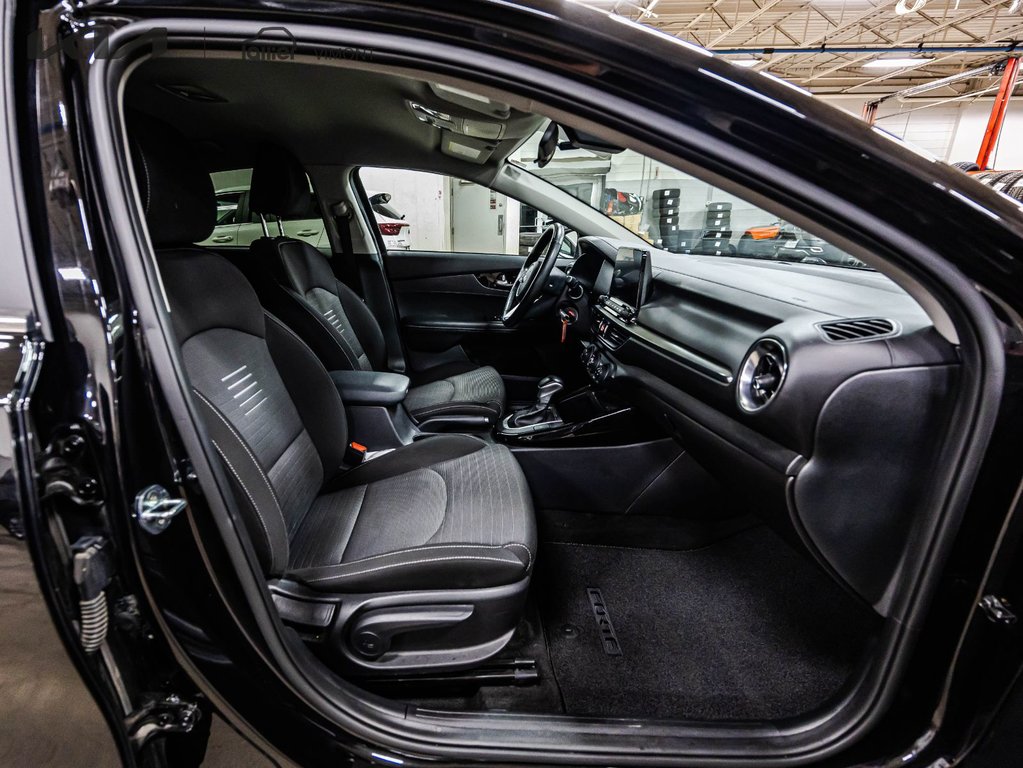 2021 Kia Forte EX in , Quebec - 9 - w1024h768px