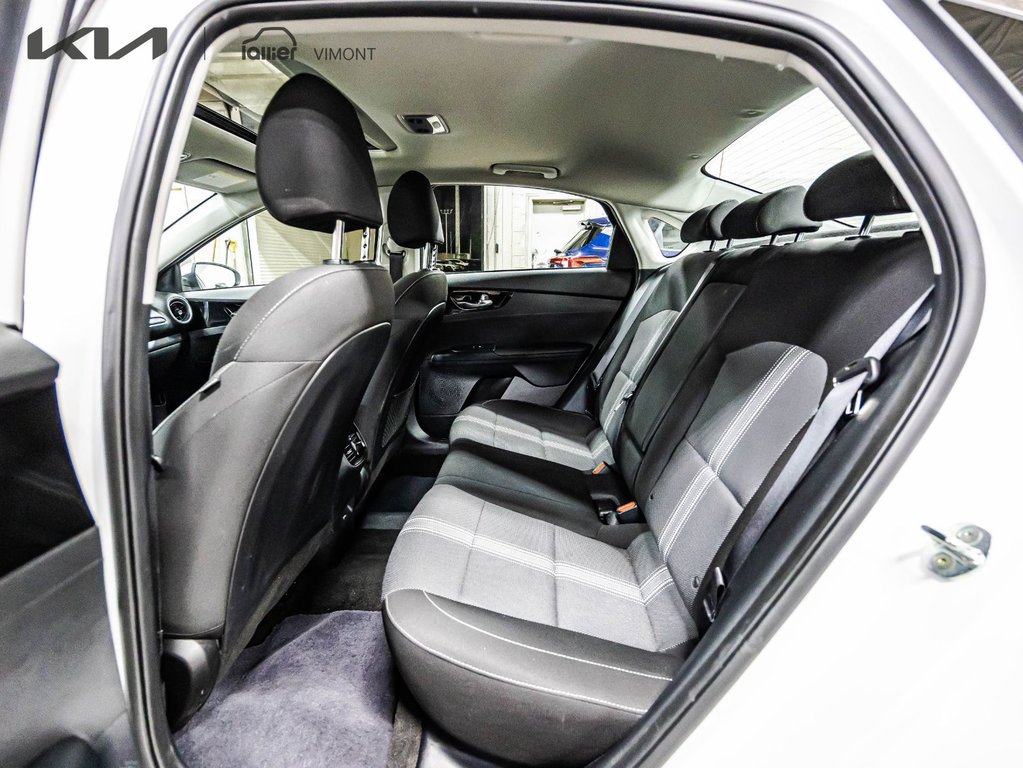Kia Forte EX+ 2022 à , Québec - 8 - w1024h768px