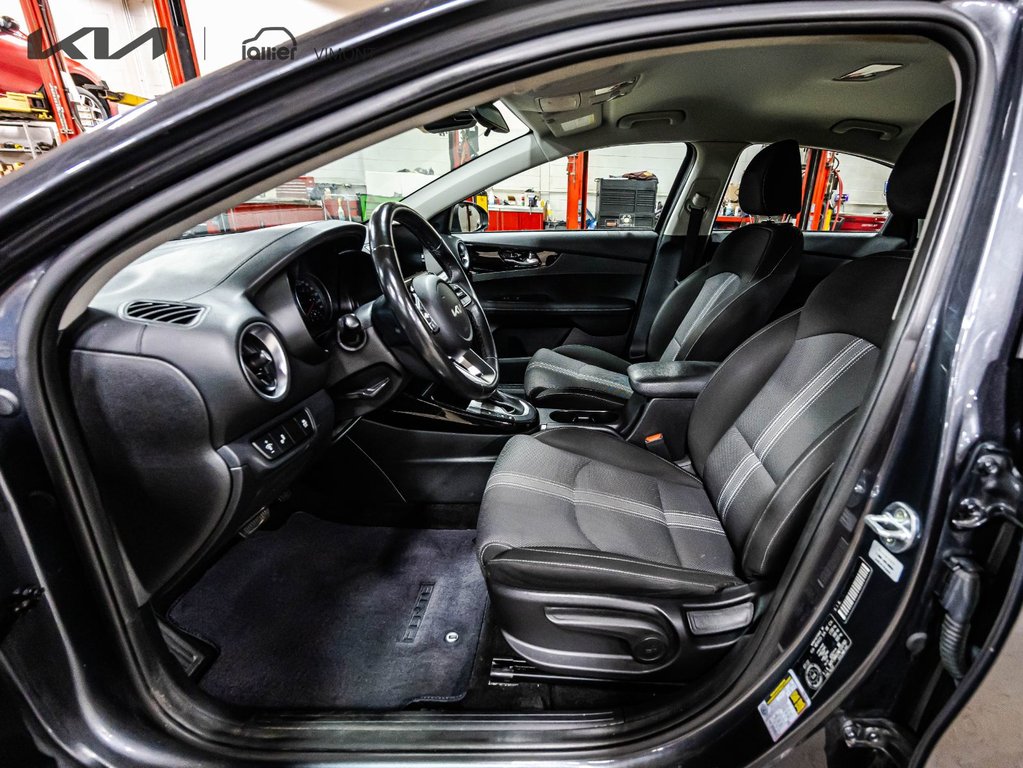 Kia Forte EX 2022 à , Québec - 7 - w1024h768px