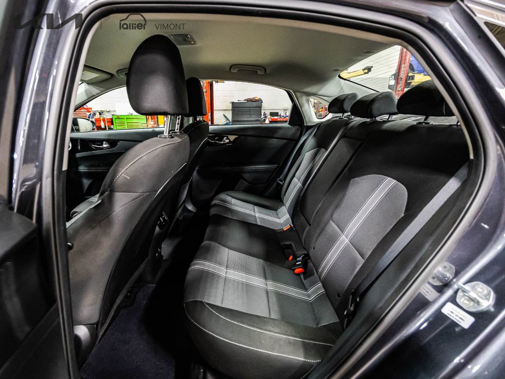 Kia Forte EX 2022 à , Québec - 8 - w1024h768px