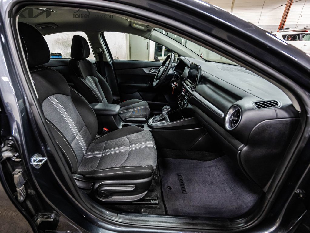 2022 Kia Forte LX in , Quebec - 17 - w1024h768px