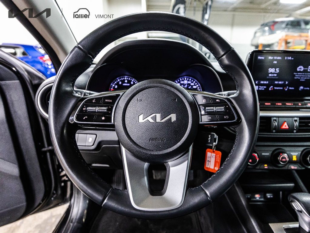 Kia Forte LX 2022 à , Québec - 21 - w1024h768px