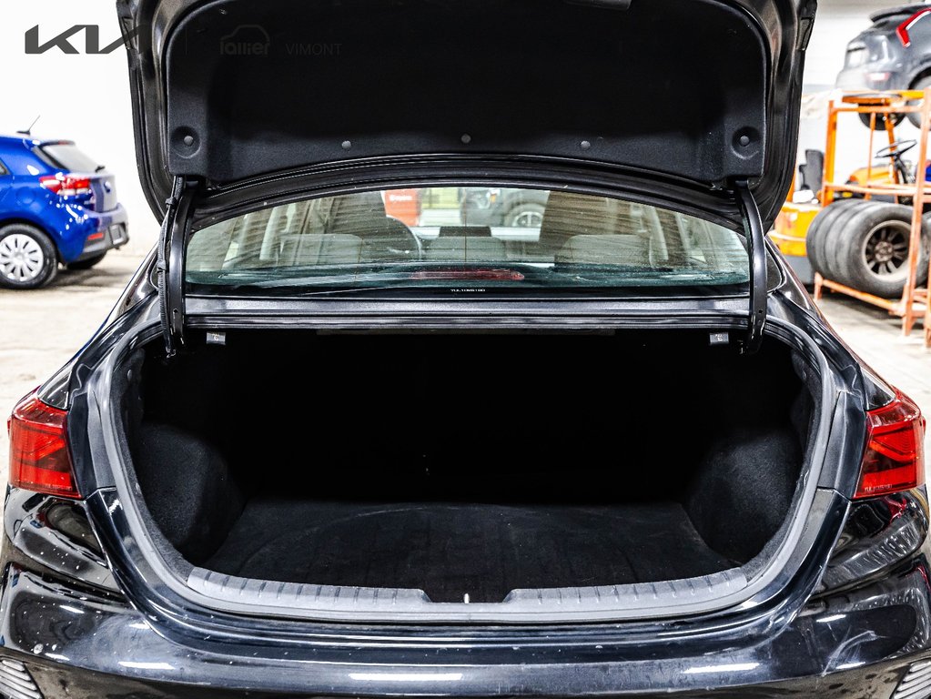 Kia Forte LX 2022 à , Québec - 24 - w1024h768px