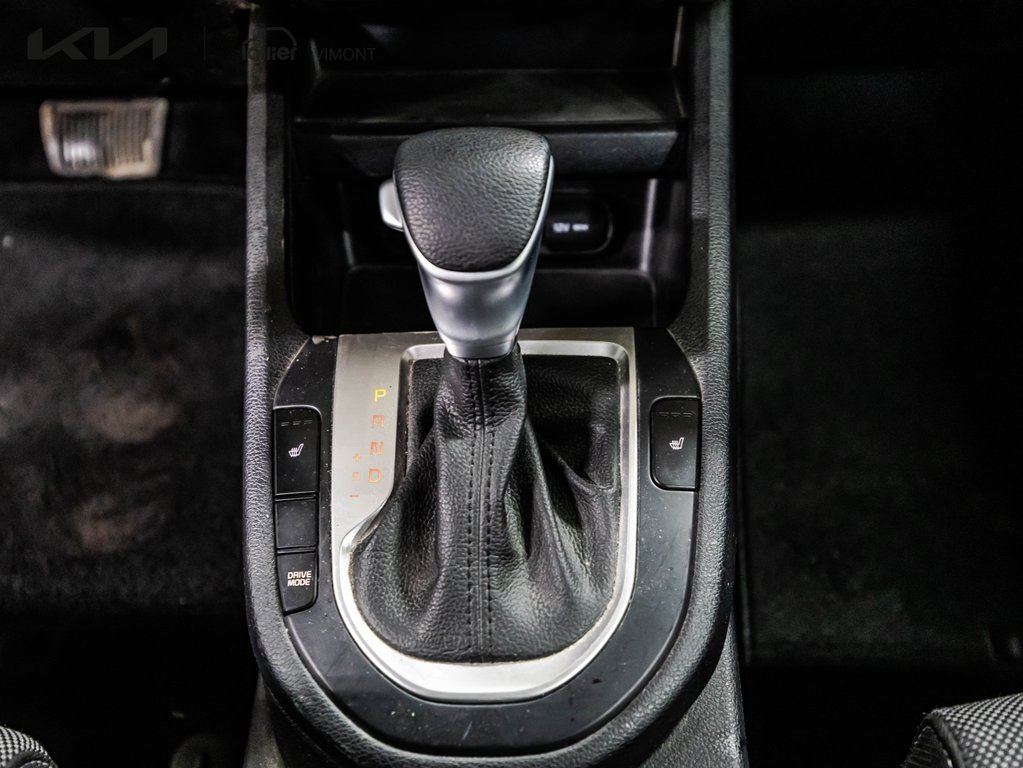 Kia Forte LX 2022 à Montréal, Québec - 22 - w1024h768px